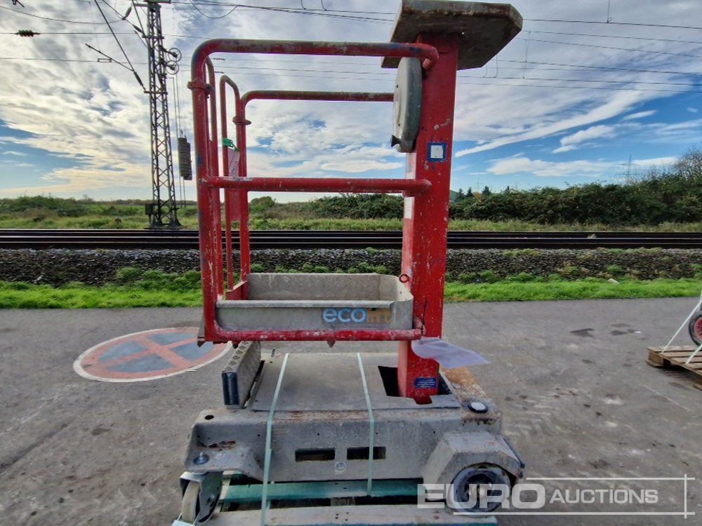 Power Tower Vertical Mast Lift - Masttõstuk: pilt 4 Power Tower Vertical Mast Lift - Masttõstuk: pilt 4