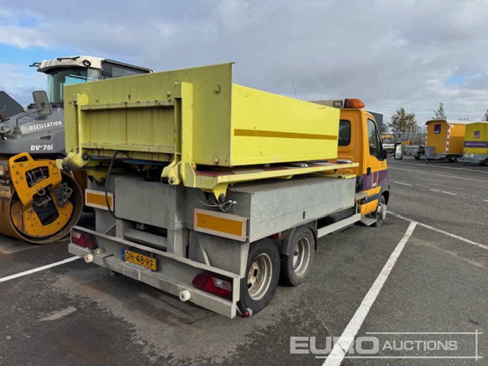 2005 Renault Mascott - Tarbesõiduk: pilt 3 2005 Renault Mascott - Tarbesõiduk: pilt 3