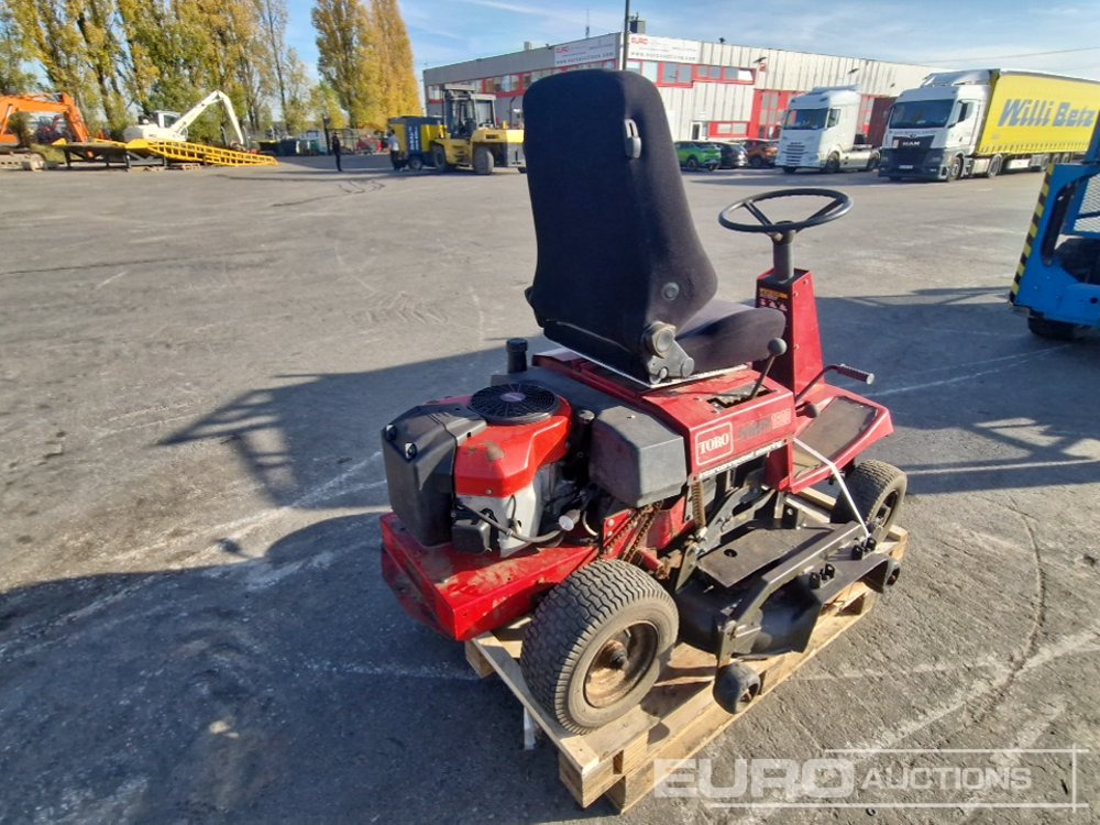 Toro HMRB1600 Ride On Lawnmover - Muruniiduk: pilt 3 Toro HMRB1600 Ride On Lawnmover - Muruniiduk: pilt 3