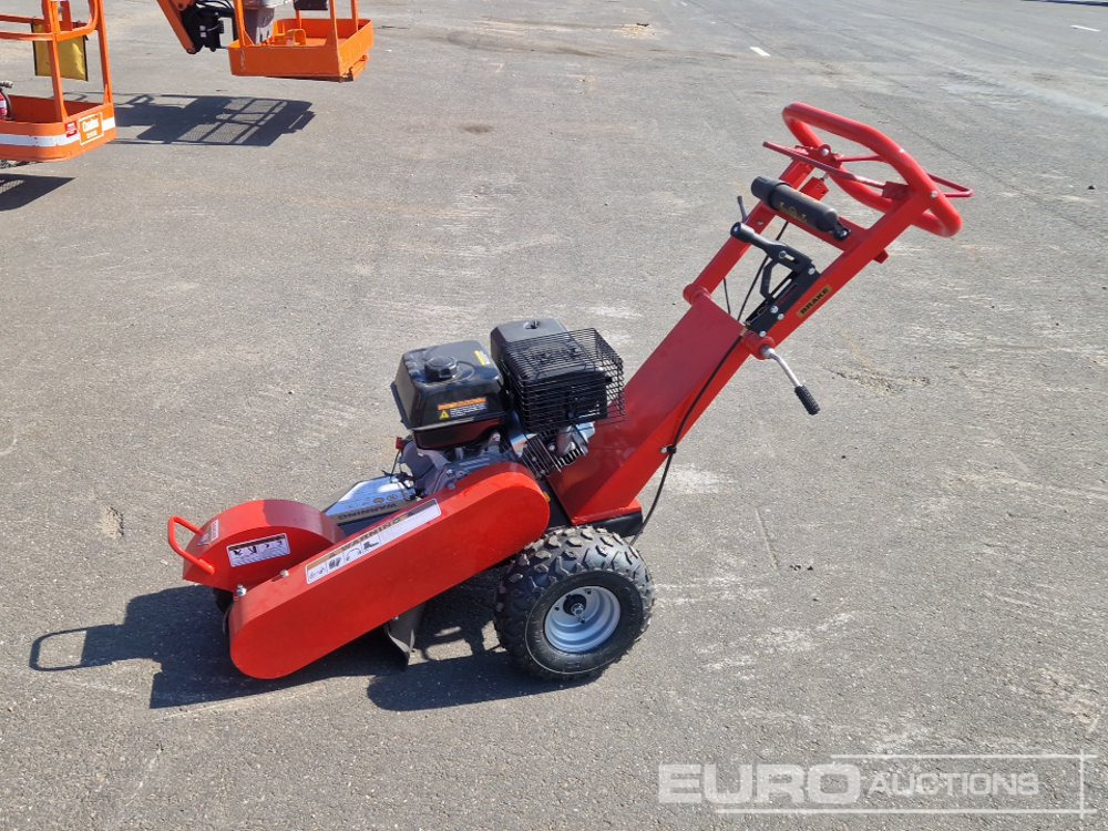 Unused Walk Behind Stump Grinder - Kännupurustaja: pilt 2 Unused Walk Behind Stump Grinder - Kännupurustaja: pilt 2