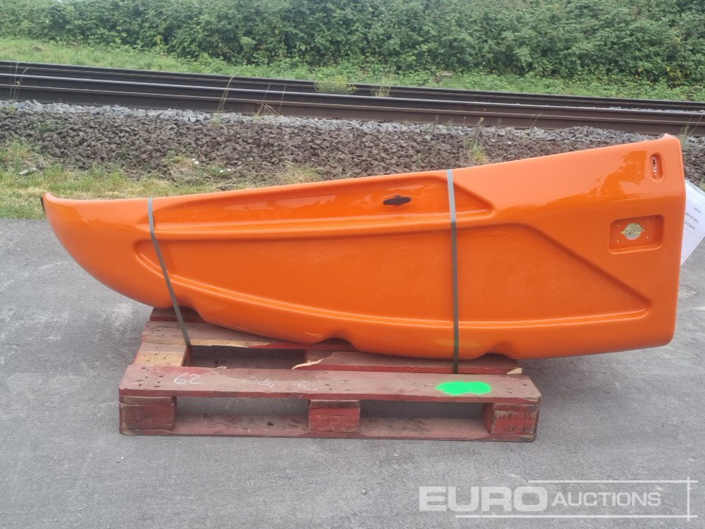 Bonnet to suit JLG Manlift - Varuosa: pilt 5 Bonnet to suit JLG Manlift - Varuosa: pilt 5