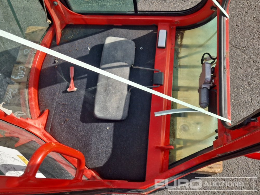 Cabin to suit Yanmar VIO20-4 - Varuosa - Ekskavaator: pilt 5 Cabin to suit Yanmar VIO20-4 - Varuosa - Ekskavaator: pilt 5