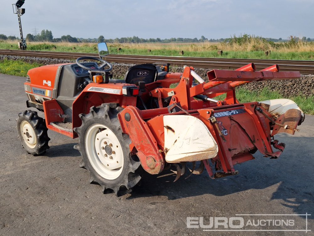 Yanmar F6 - Väiketraktor: pilt 3 Yanmar F6 - Väiketraktor: pilt 3