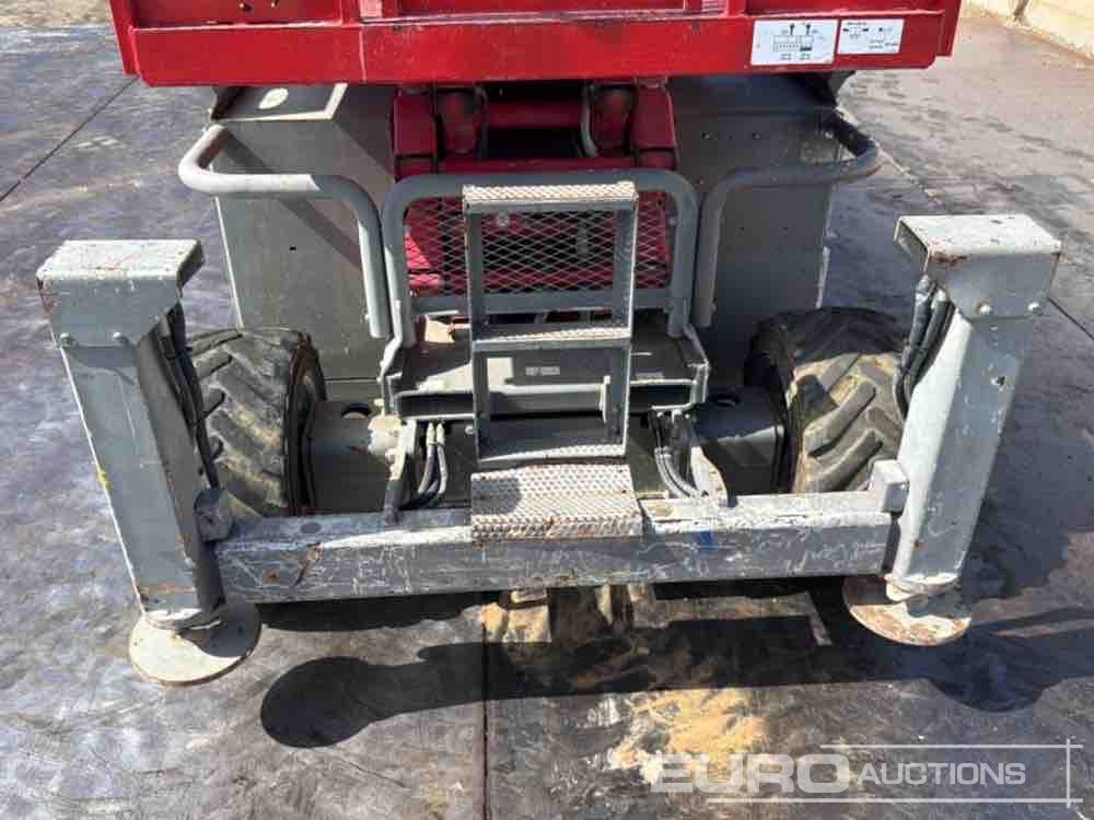 Platvorm 2014 SkyJack SJ6832RT: pilt 13