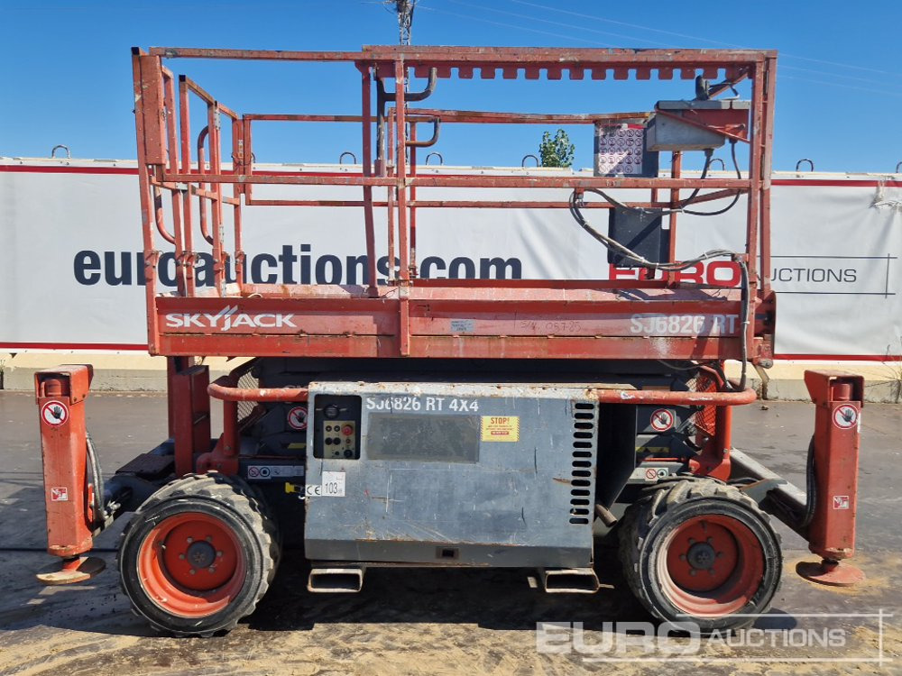 2015 SkyJack SJ6826RT - Platvorm: pilt 2 2015 SkyJack SJ6826RT - Platvorm: pilt 2