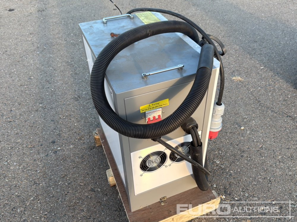 Forklift Chargers - Lisaseade - Kahveltõstuk: pilt 1 Forklift Chargers - Lisaseade - Kahveltõstuk: pilt 1
