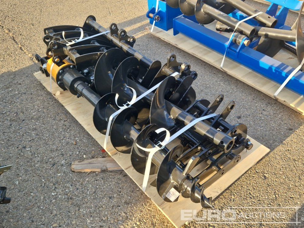 Unused 2025 Captok Qty (8 of) Rake, Ripper, Graber, 12" Auger, 16" Auger, 8" Narrow Bucket, 24" Bucket, 32" Bucket to suit Excavator - Lisaseade - Ekskavaator: pilt 1 Unused 2025 Captok Qty (8 of) Rake, Ripper, Graber, 12" Auger, 16" Auger, 8" Narrow Bucket, 24" Bucket, 32" Bucket to suit Excavator - Lisaseade - Ekskavaator: pilt 1