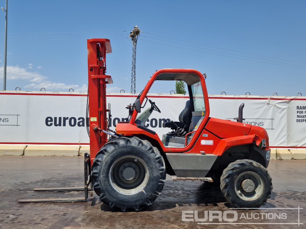 Manitou M26-4 - Ebatasasel maastikul kohanduv kahveltõstuk: pilt 2 Manitou M26-4 - Ebatasasel maastikul kohanduv kahveltõstuk: pilt 2