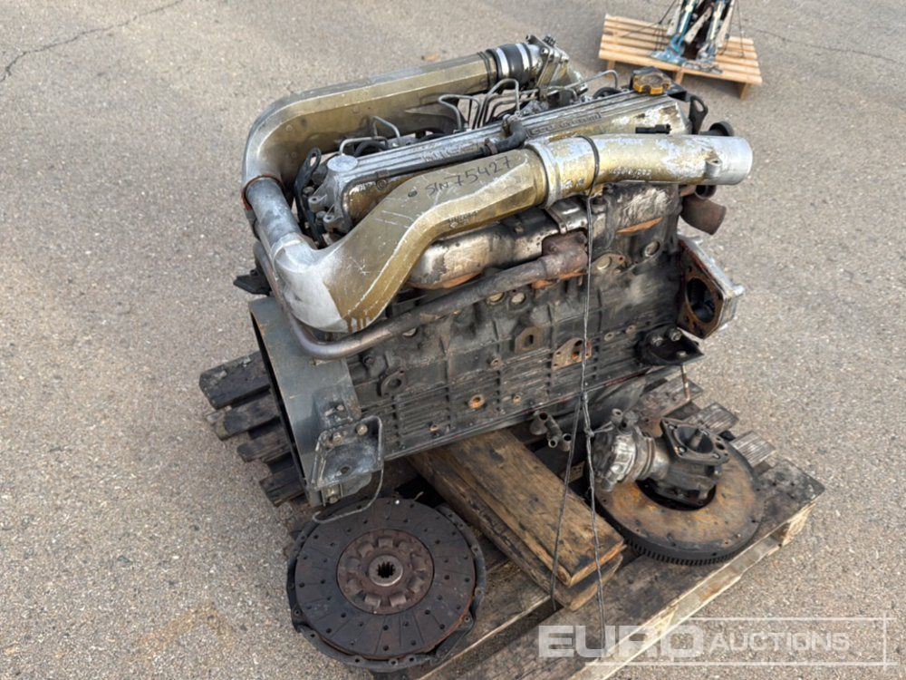 Nissan Turbo Engine - Ehitusseade: pilt 3 Nissan Turbo Engine - Ehitusseade: pilt 3