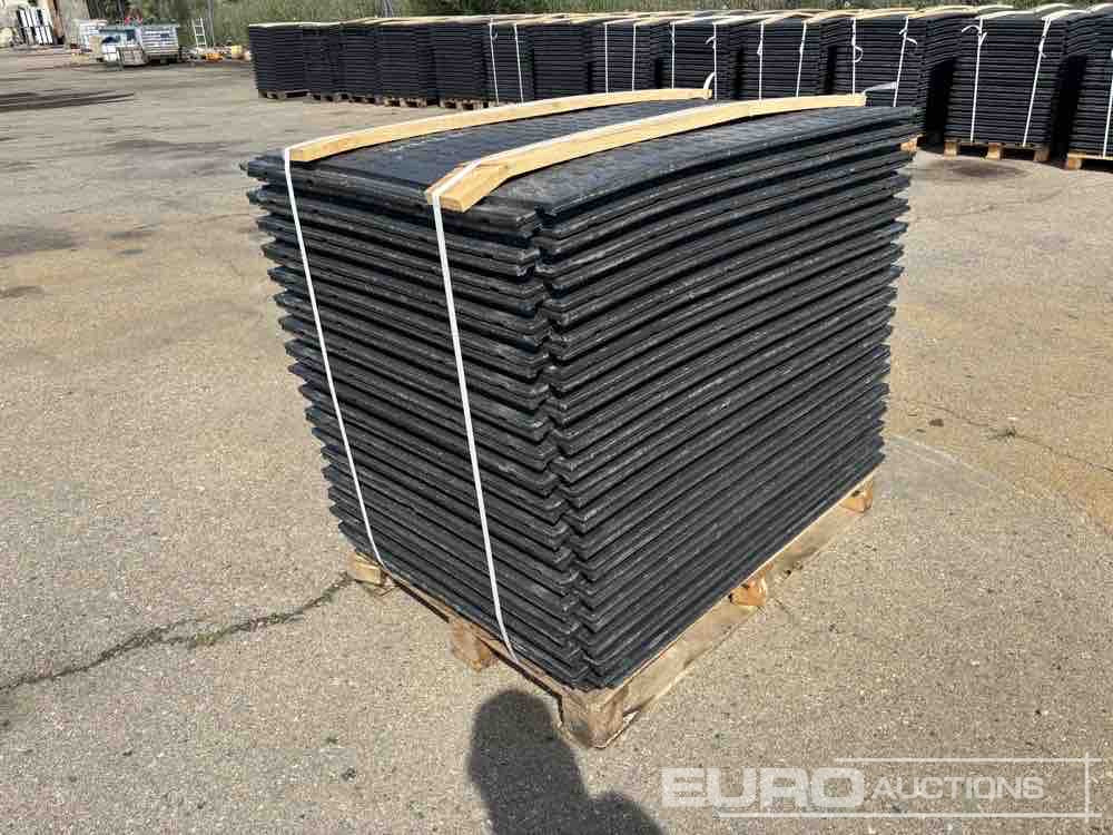 Pallet of Plastic Connectable Road Plates, 1200x800x28mm, 22kg per Plate (35 of) - Ehitusseade: pilt 3 Pallet of Plastic Connectable Road Plates, 1200x800x28mm, 22kg per Plate (35 of) - Ehitusseade: pilt 3