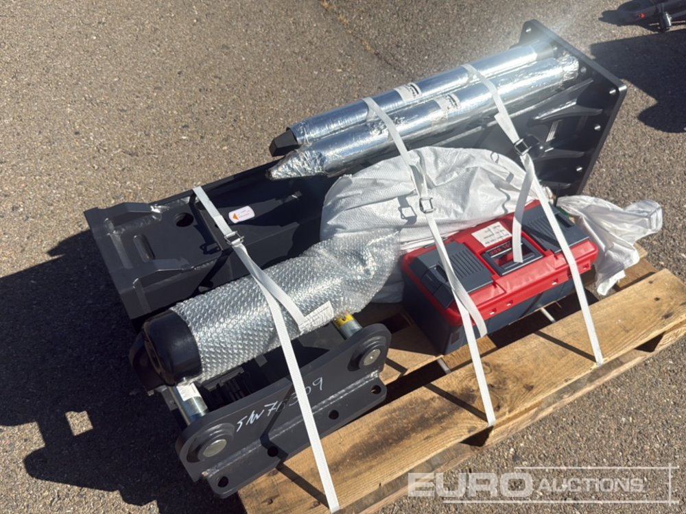 Strickland Set Hydraulic Breaker, Quick Hitche - Hüdrauliline haamer: pilt 3 Strickland Set Hydraulic Breaker, Quick Hitche - Hüdrauliline haamer: pilt 3