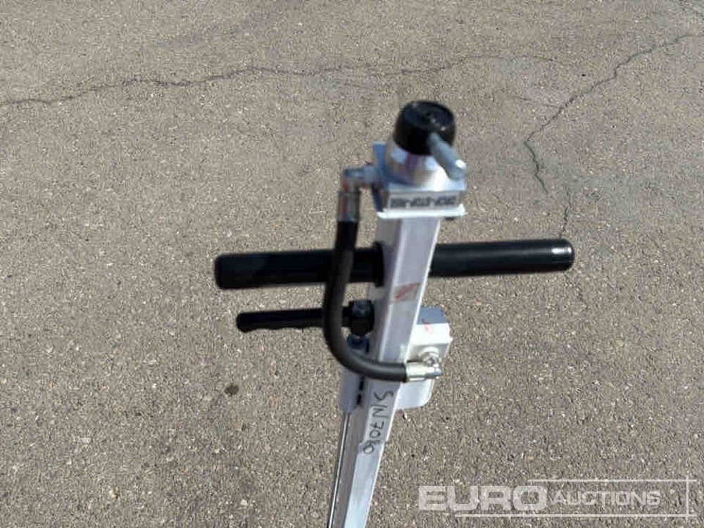 Unused Pneumatic Jack Capacity 80 Ton / Gato Neumático 80 Ton - Garaažiseadmed: pilt 5 Unused Pneumatic Jack Capacity 80 Ton / Gato Neumático 80 Ton - Garaažiseadmed: pilt 5