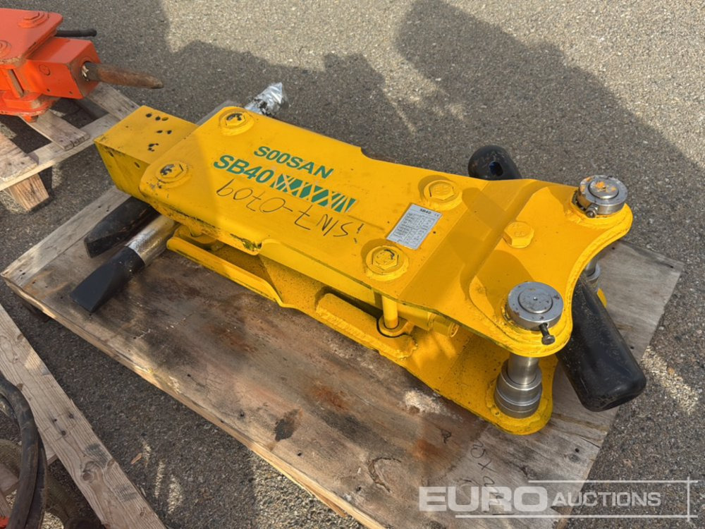 Unused Soosan SB40 - Hüdrauliline haamer: pilt 4 Unused Soosan SB40 - Hüdrauliline haamer: pilt 4