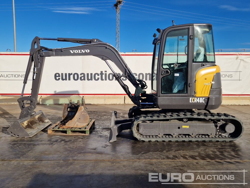 Volvo ECR48C - Miniekskavaator: pilt 2 Volvo ECR48C - Miniekskavaator: pilt 2