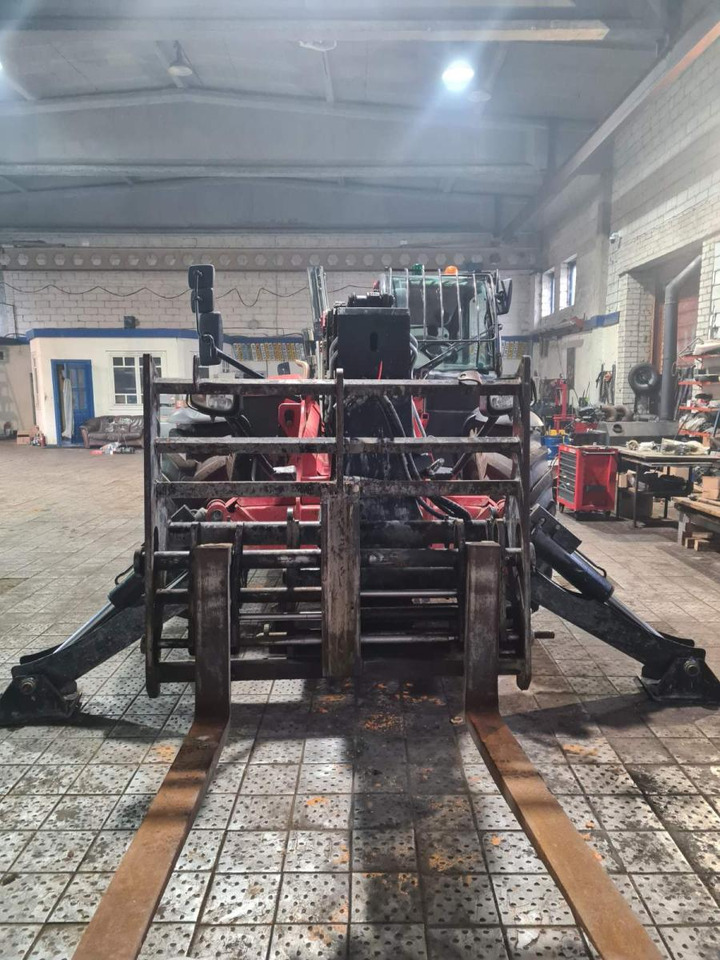 MANITOU MT1840 / 2019 - Teleskooplaadur: pilt 3 MANITOU MT1840 / 2019 - Teleskooplaadur: pilt 3