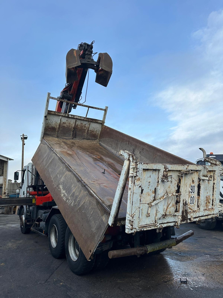 Camion bi-benne Renault CE-598-ON - Kallurauto, Kraanaga veoauto: pilt 2 Camion bi-benne Renault CE-598-ON - Kallurauto, Kraanaga veoauto: pilt 2