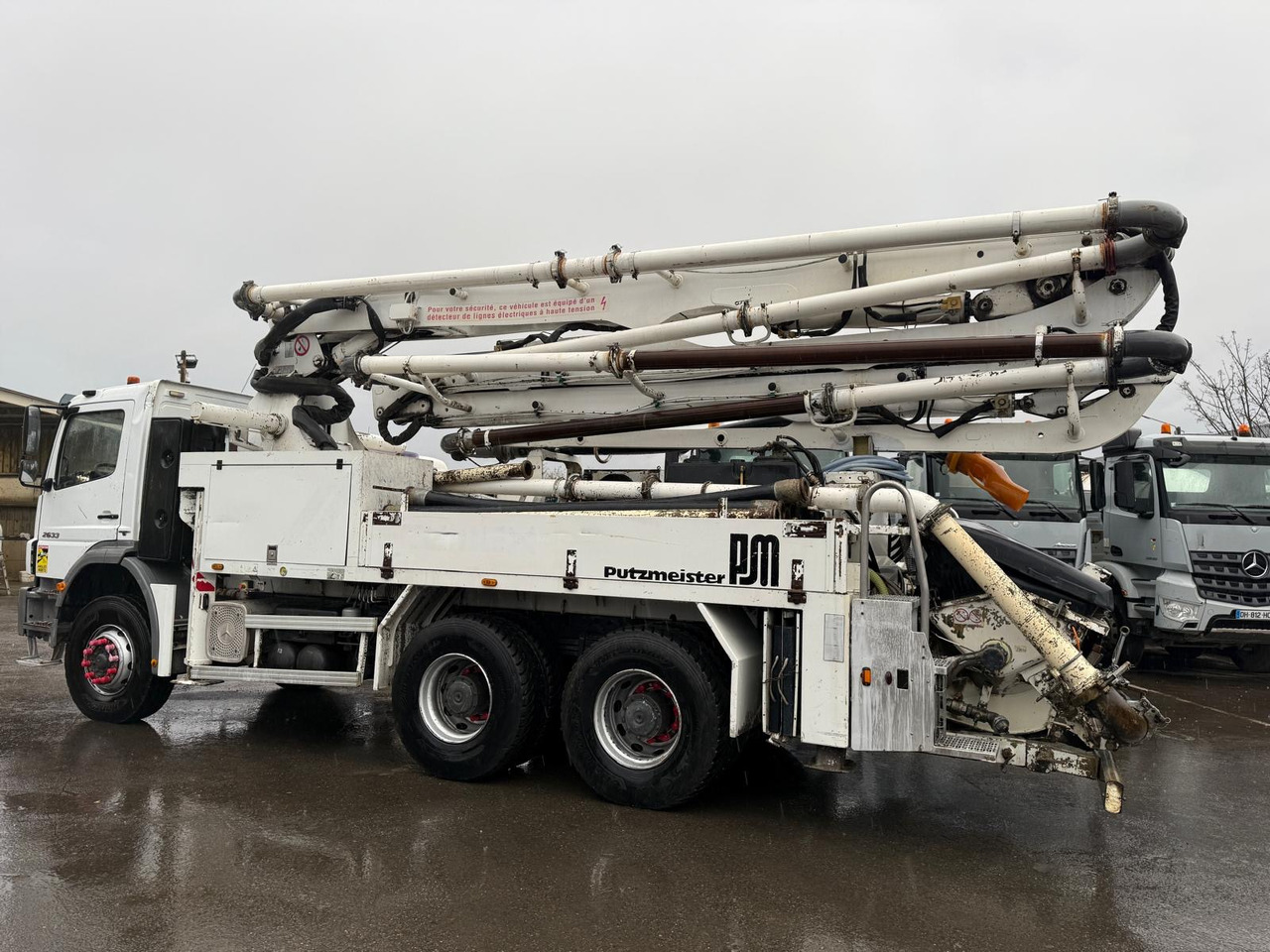 Camion pompe à béton 816-EQD-91 - Betoonipump: pilt 4 Camion pompe à béton 816-EQD-91 - Betoonipump: pilt 4