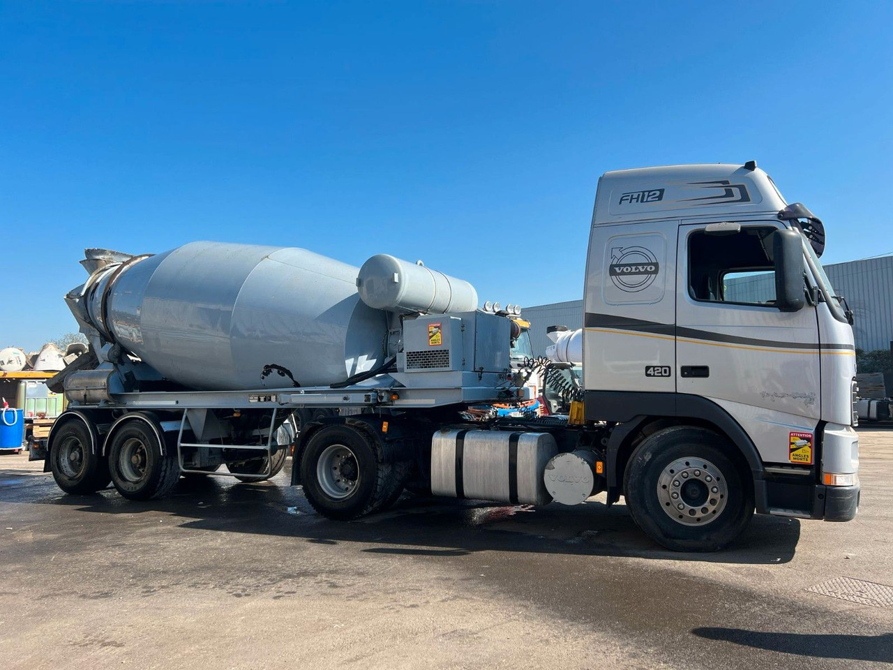 Liebherr Concrete semi trailer - Haagis: pilt 4 Liebherr Concrete semi trailer - Haagis: pilt 4