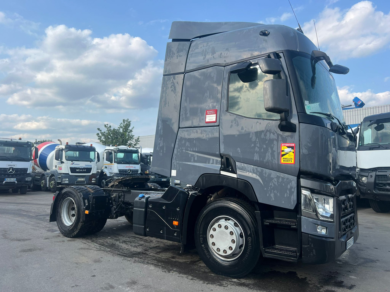 Tracteur Renault DR-612-TF - Sadulveok: pilt 3 Tracteur Renault DR-612-TF - Sadulveok: pilt 3