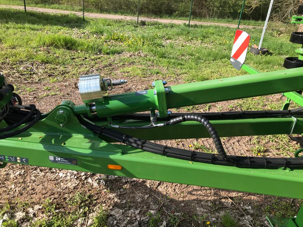 Amazone Catros 8003-2TX - Ketasäke: pilt 3 Amazone Catros 8003-2TX - Ketasäke: pilt 3
