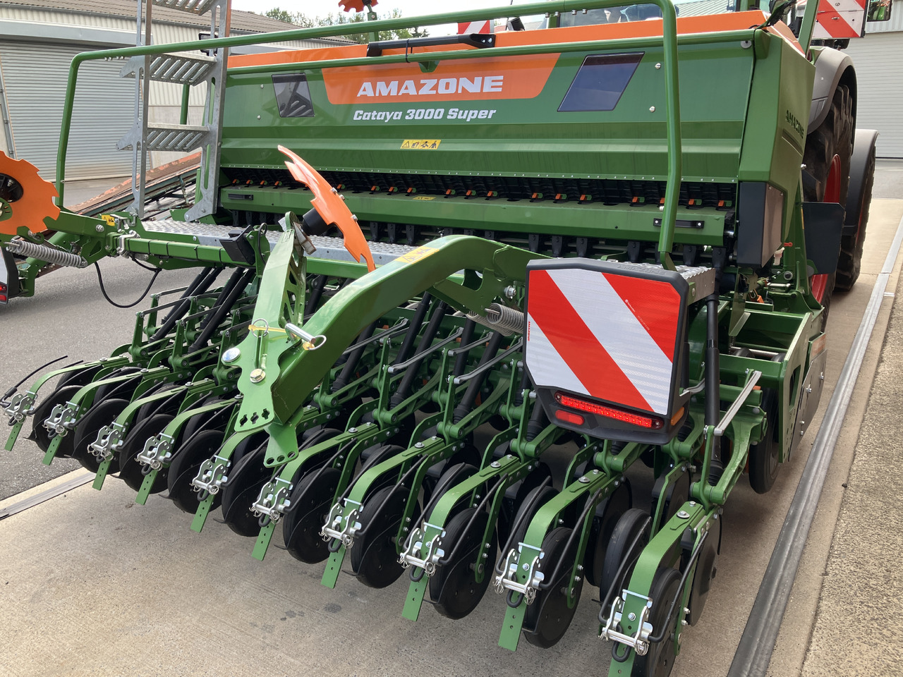 Amazone KG 3001 Cataya 3000 Super - Külvimasin: pilt 1 Amazone KG 3001 Cataya 3000 Super - Külvimasin: pilt 1