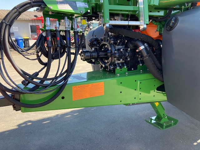 Amazone UX 5201 Super - Traktorilt tõusev pritsija: pilt 3 Amazone UX 5201 Super - Traktorilt tõusev pritsija: pilt 3
