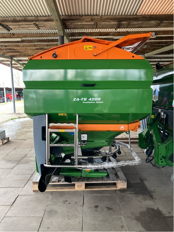 Amazone ZA-TS Hydro 4200 Ultra - Pritsija: pilt 4 Amazone ZA-TS Hydro 4200 Ultra - Pritsija: pilt 4