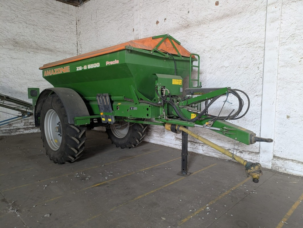 Amazone ZGB 5500 - Pritsija: pilt 1 Amazone ZGB 5500 - Pritsija: pilt 1