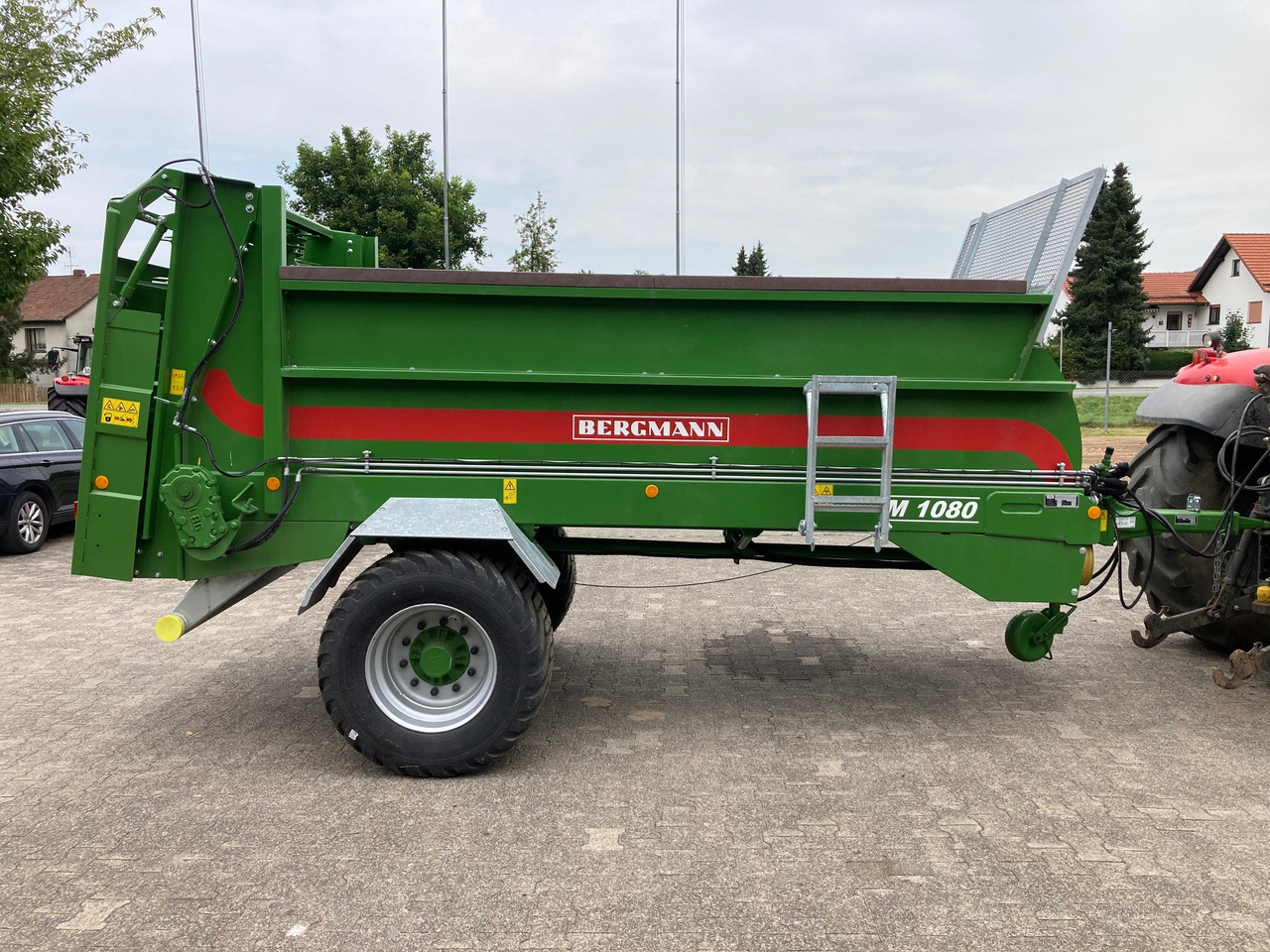 Bergmann Dungstreuer M 1080 SW - Väetiselaoturid: pilt 4 Bergmann Dungstreuer M 1080 SW - Väetiselaoturid: pilt 4