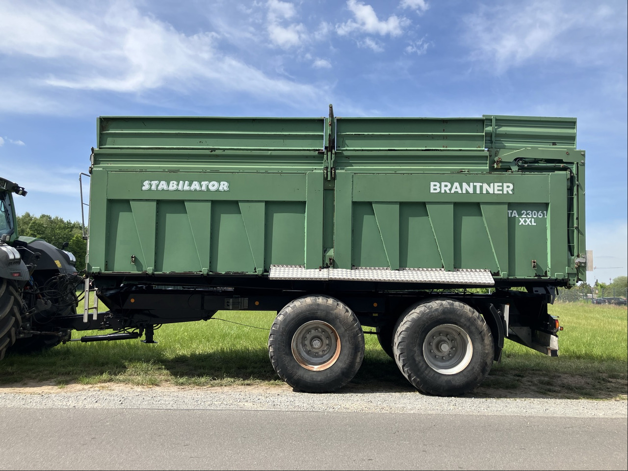 Brantner TA23061 STX - Kallurauto: pilt 1 Brantner TA23061 STX - Kallurauto: pilt 1