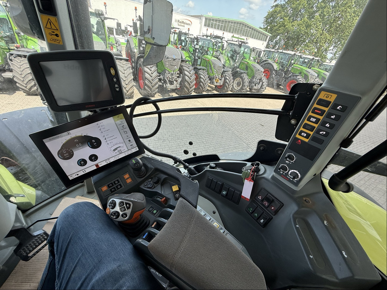 Claas Axion 960 - Traktor: pilt 3 Claas Axion 960 - Traktor: pilt 3