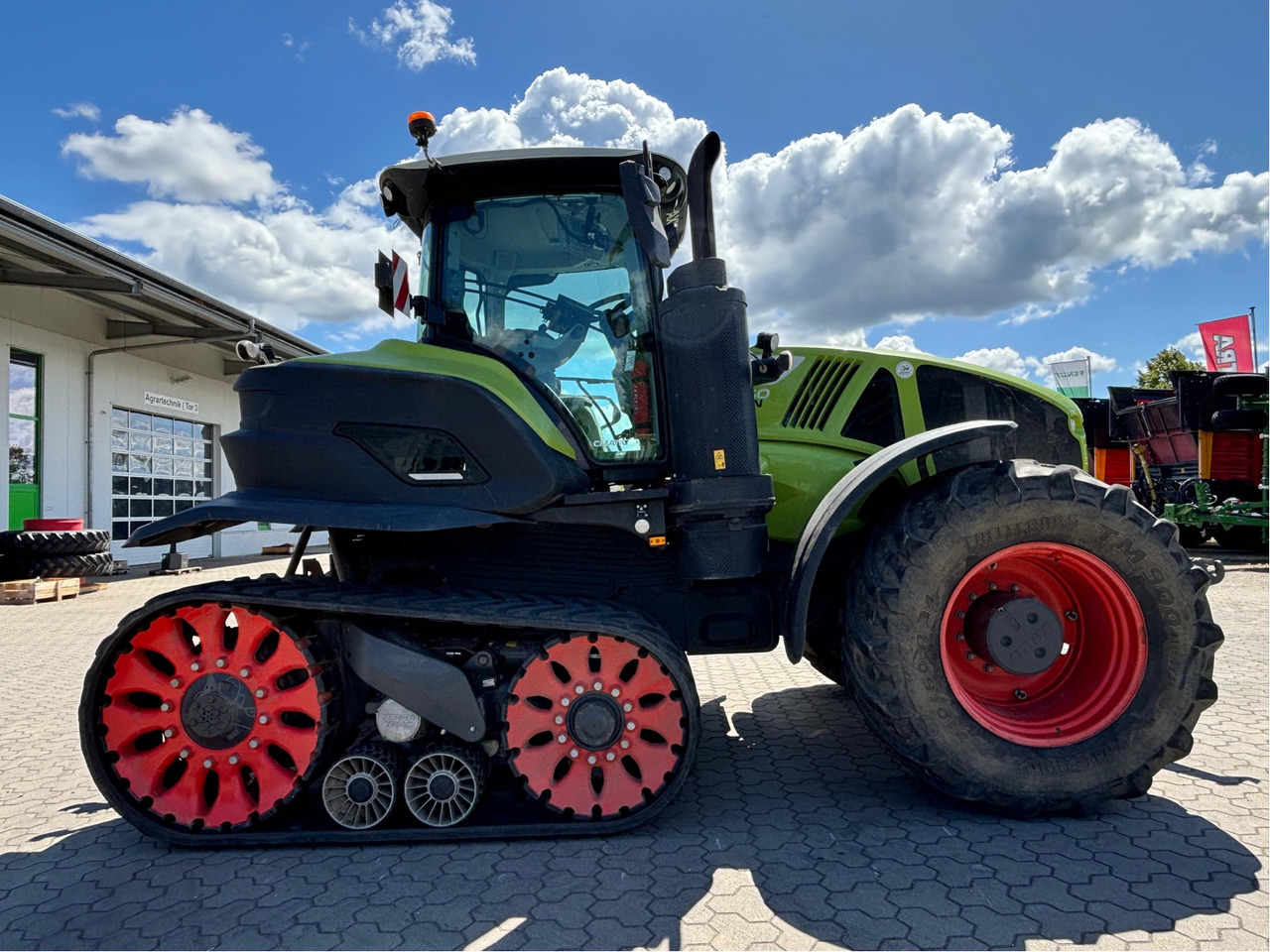 Traktor Claas Axion 960 TerraTrac: pilt 9