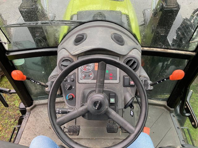 Claas Axos 310 - Traktor: pilt 3 Claas Axos 310 - Traktor: pilt 3