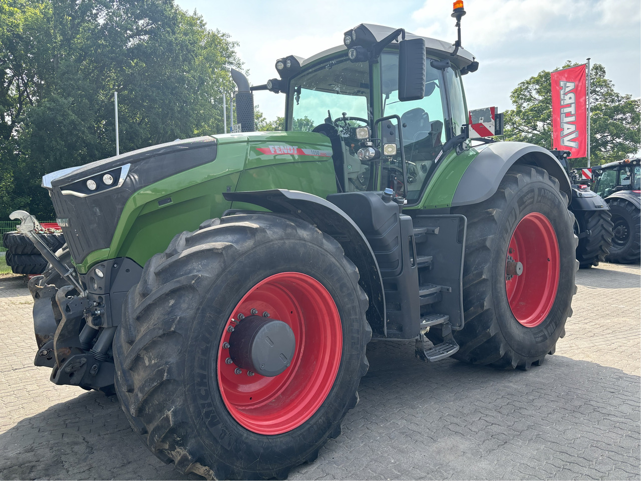 Fendt 1050 Vario Gen3 Profi - Traktor: pilt 1 Fendt 1050 Vario Gen3 Profi - Traktor: pilt 1