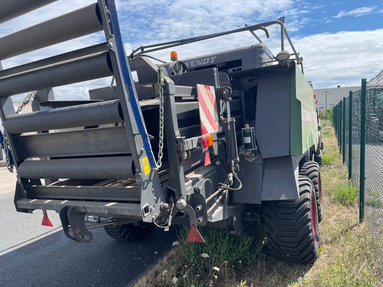 Fendt 1290 Quaderballenpresse - Heinapress, kandiline: pilt 4 Fendt 1290 Quaderballenpresse - Heinapress, kandiline: pilt 4