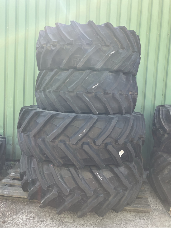 Fendt 580/70R42 u. 540/65R30 - Rehvid ja veljed: pilt 1 Fendt 580/70R42 u. 540/65R30 - Rehvid ja veljed: pilt 1