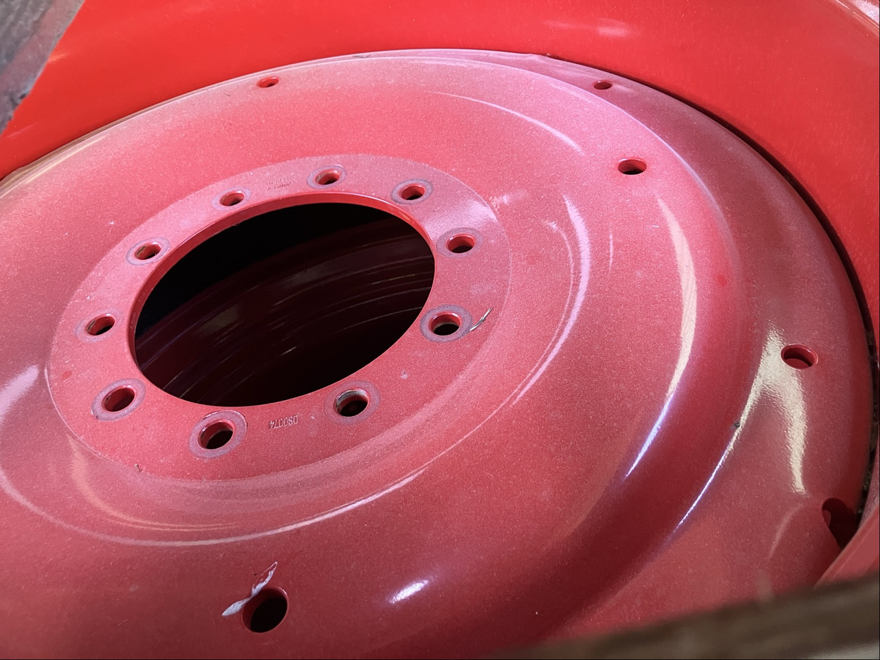 Fendt 650/65R42 u. 540/65R30 MI - Rehvid ja veljed: pilt 2 Fendt 650/65R42 u. 540/65R30 MI - Rehvid ja veljed: pilt 2