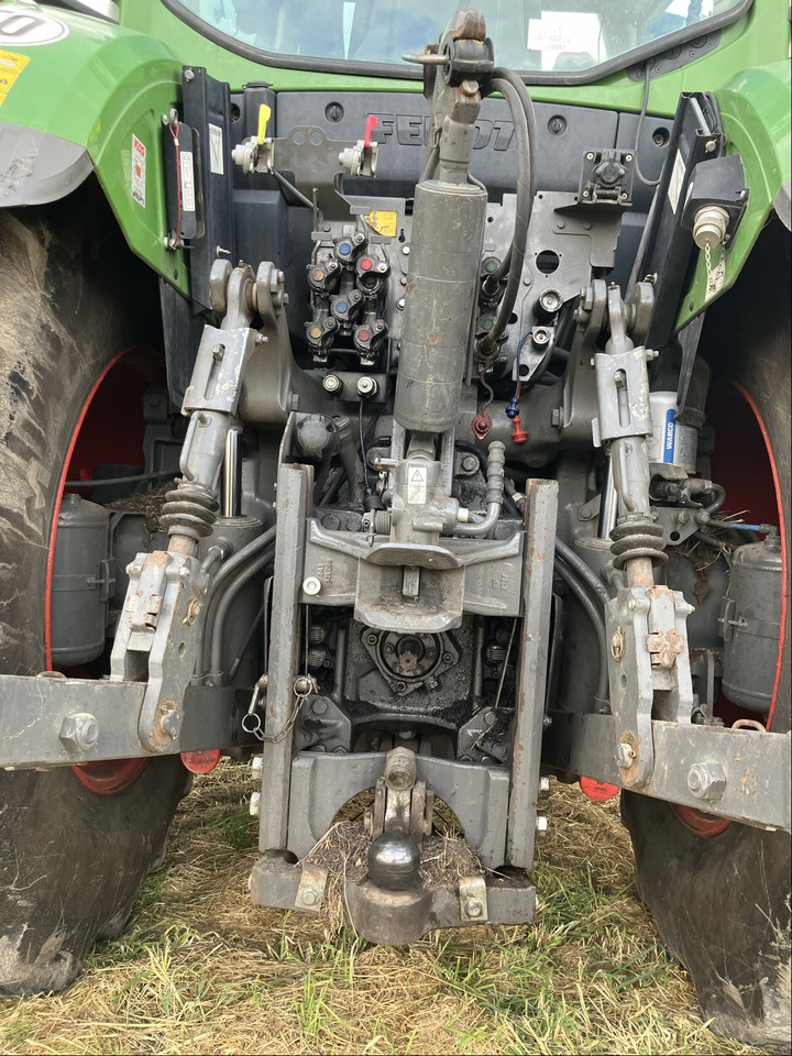 Fendt 724 Vario S4 - Traktor: pilt 5 Fendt 724 Vario S4 - Traktor: pilt 5