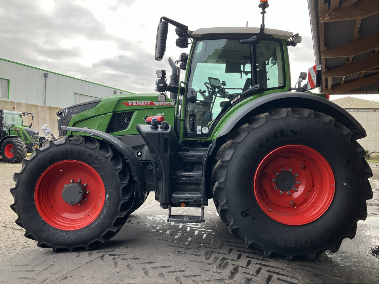 Fendt 728 Vario Gen7 - Traktor: pilt 3 Fendt 728 Vario Gen7 - Traktor: pilt 3