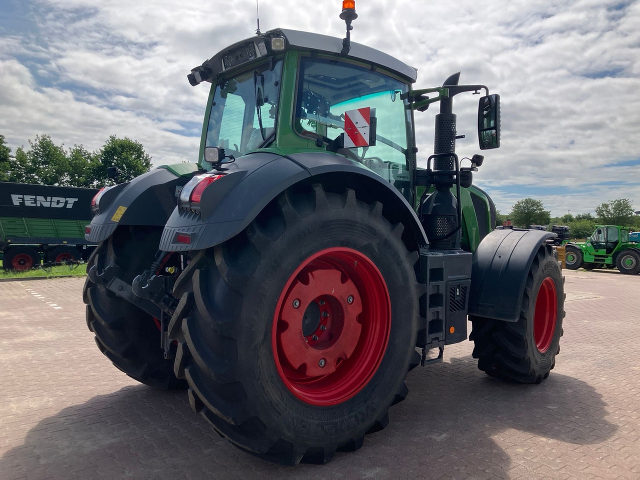 Fendt 828 Vario S4 Profi Plus - Traktor: pilt 5 Fendt 828 Vario S4 Profi Plus - Traktor: pilt 5