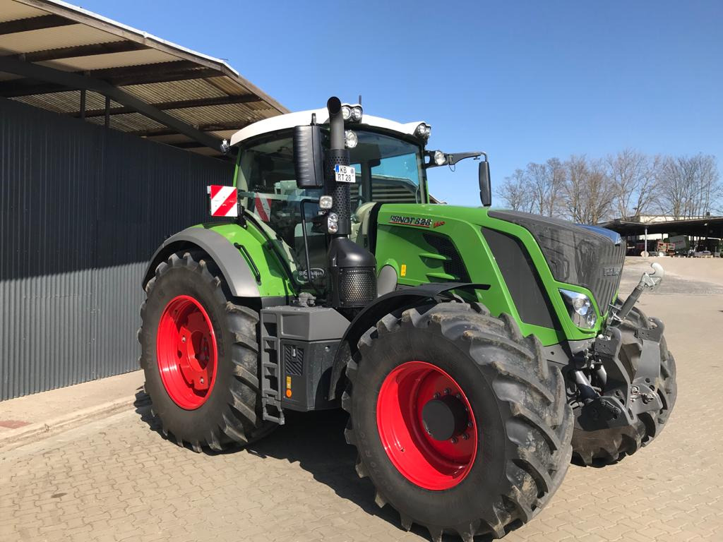 Fendt 828 Vario S4 Profi - Traktor: pilt 3 Fendt 828 Vario S4 Profi - Traktor: pilt 3