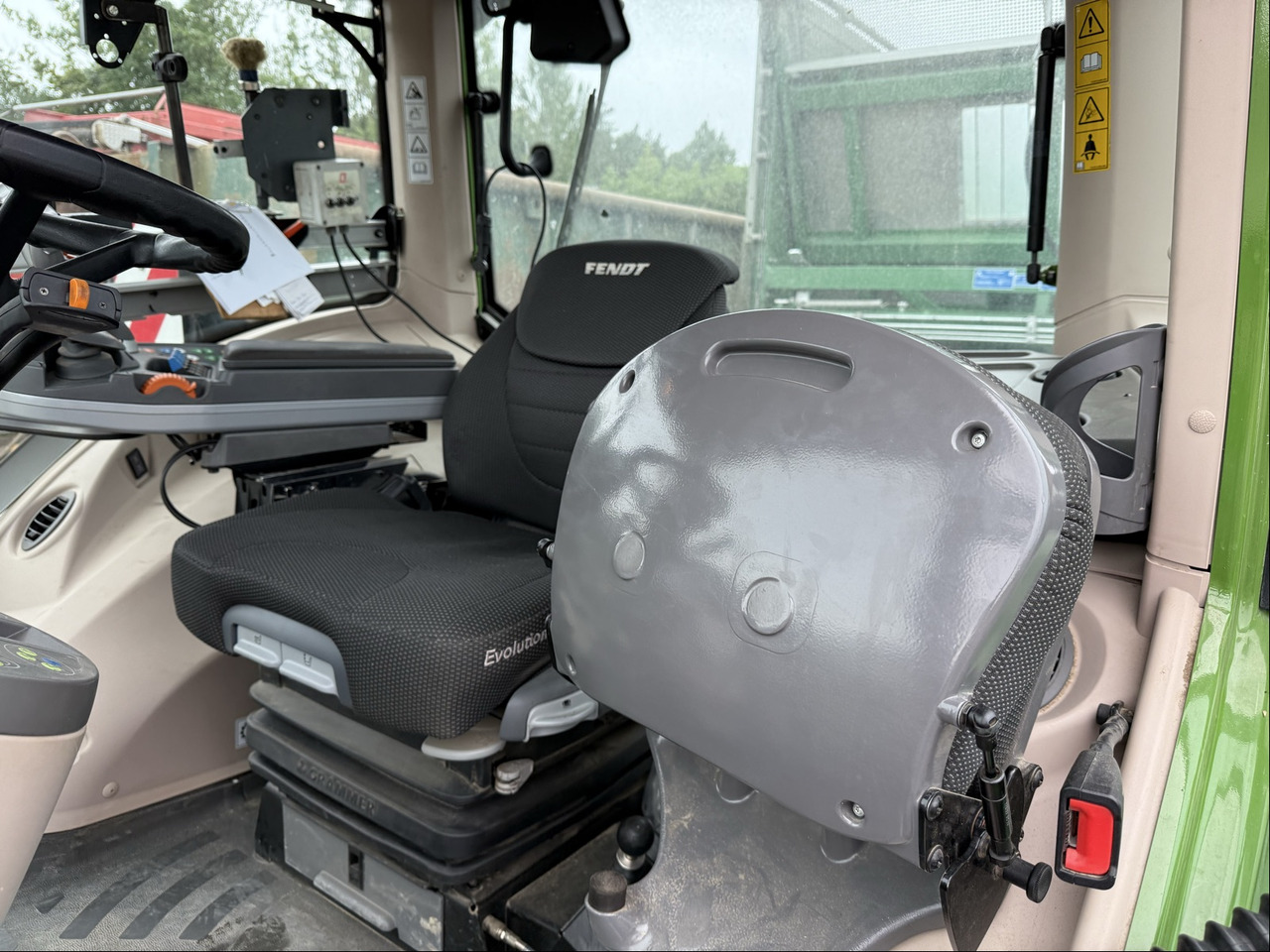 Fendt 828 Vario S4 ProfiPlus - Traktor: pilt 2 Fendt 828 Vario S4 ProfiPlus - Traktor: pilt 2