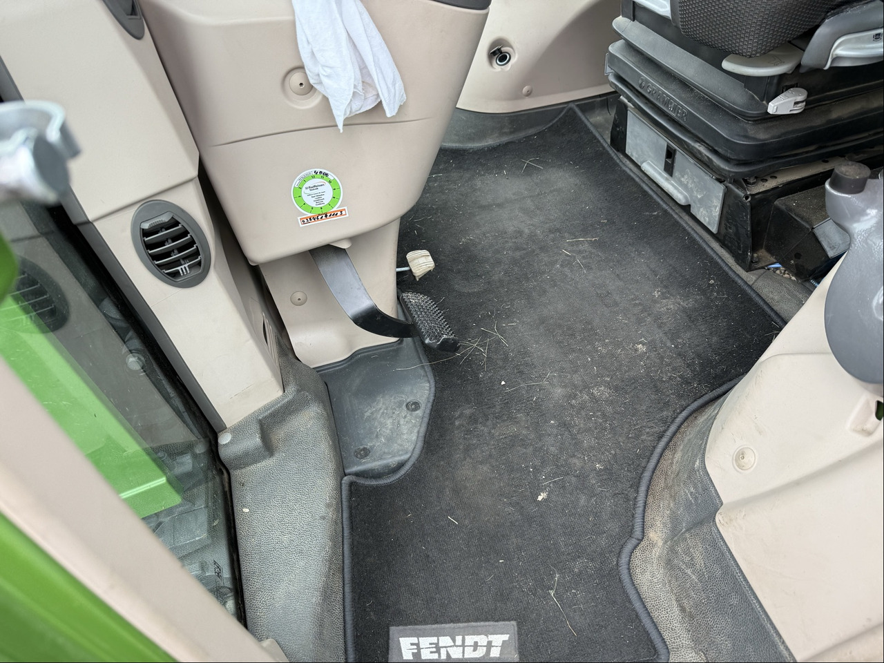 Fendt 828 Vario S4 ProfiPlus - Traktor: pilt 2 Fendt 828 Vario S4 ProfiPlus - Traktor: pilt 2