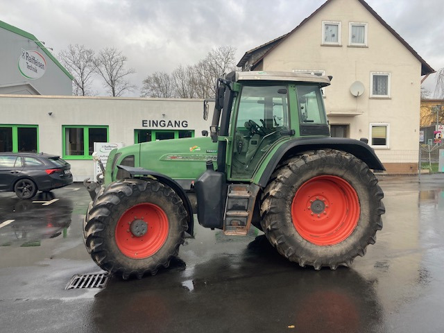 Fendt Favorit 714 Vario - Traktor: pilt 1 Fendt Favorit 714 Vario - Traktor: pilt 1