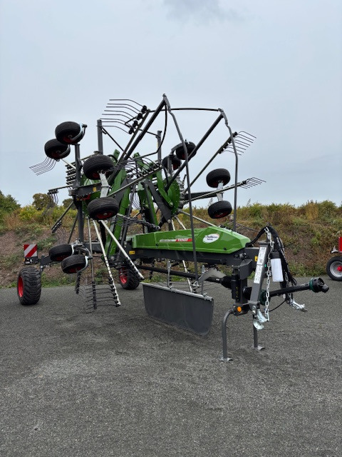 Fendt Former 1000 C PRO - Kaarutaja/ Reha: pilt 1 Fendt Former 1000 C PRO - Kaarutaja/ Reha: pilt 1