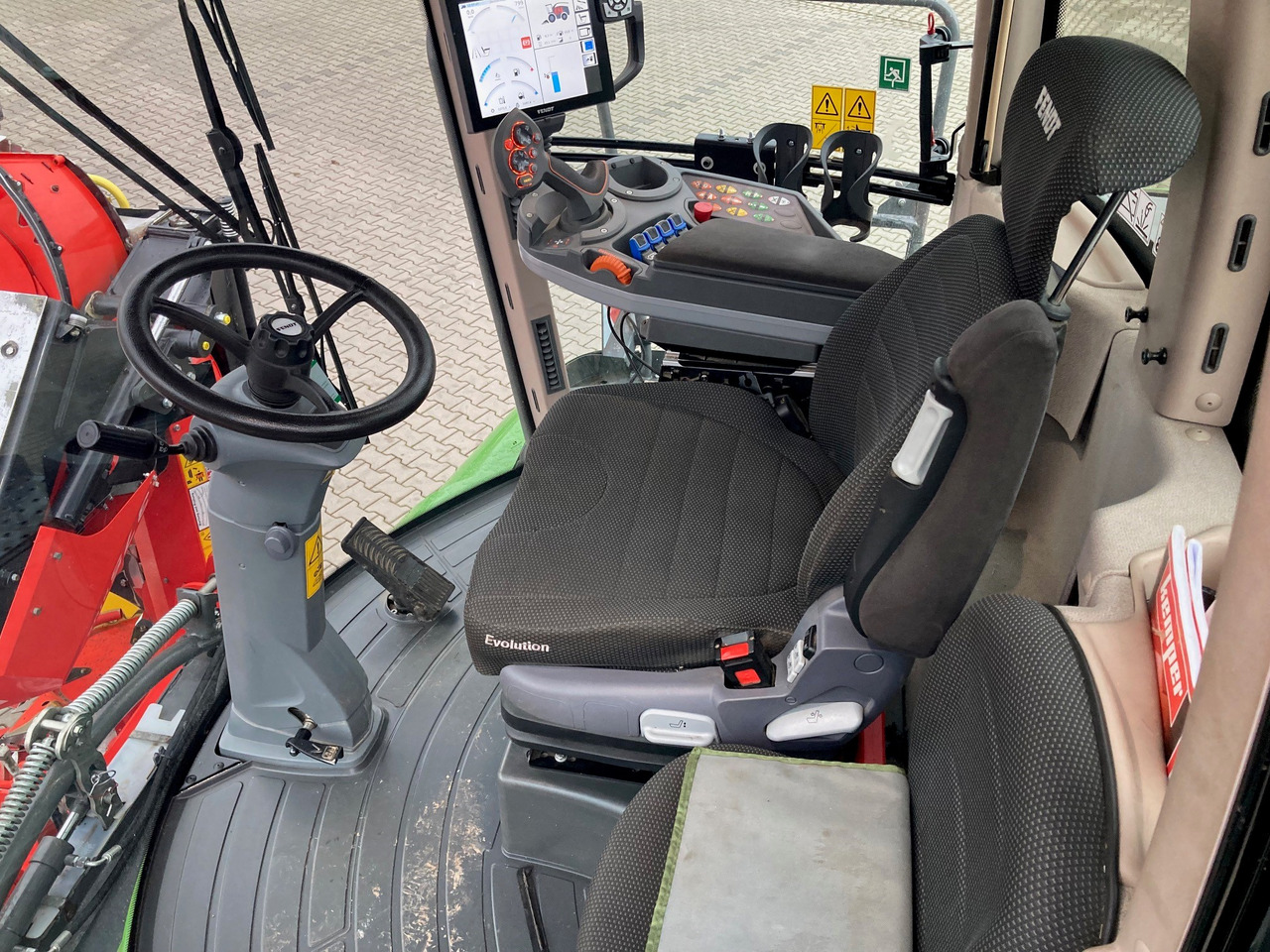 Fendt Katana 650 Gen3 - 28 Messer - Saagikoristusmasin: pilt 4 Fendt Katana 650 Gen3 - 28 Messer - Saagikoristusmasin: pilt 4