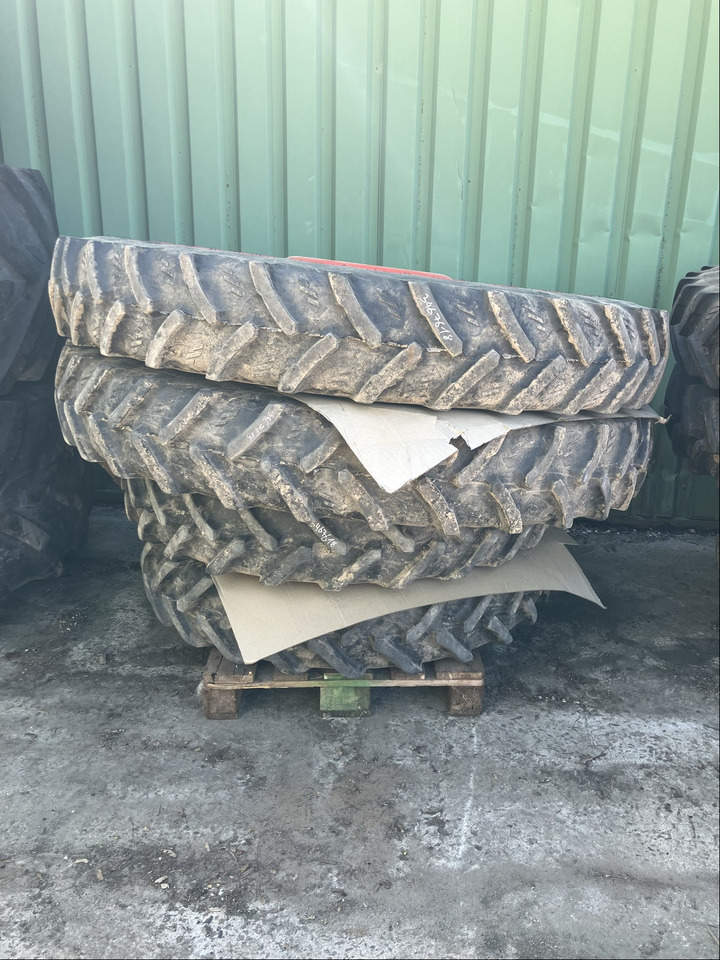 Fendt Pflege-Räder vom 716 Fendt - Rehvid ja veljed: pilt 1 Fendt Pflege-Räder vom 716 Fendt - Rehvid ja veljed: pilt 1