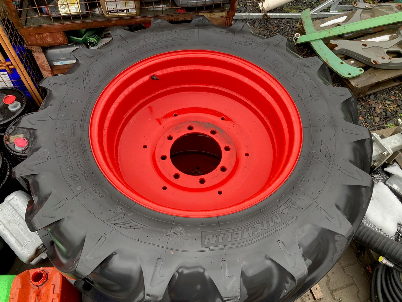 Fendt Räder 480/60 R28 134D - Rehvid ja veljed: pilt 1 Fendt Räder 480/60 R28 134D - Rehvid ja veljed: pilt 1