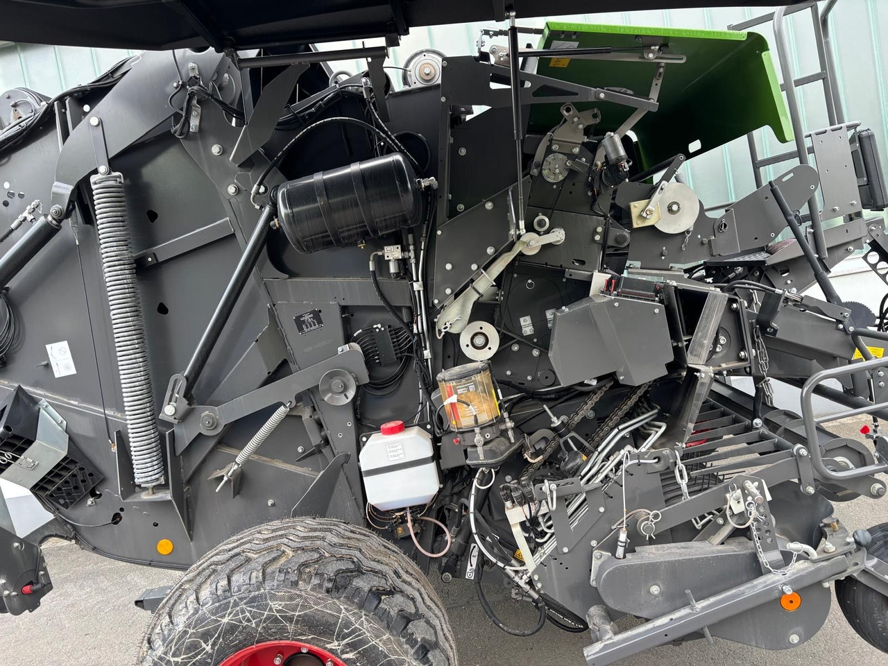 Fendt Rotana 160 V Xtra - 25 Messer - Kaarutusseadmed: pilt 2 Fendt Rotana 160 V Xtra - 25 Messer - Kaarutusseadmed: pilt 2