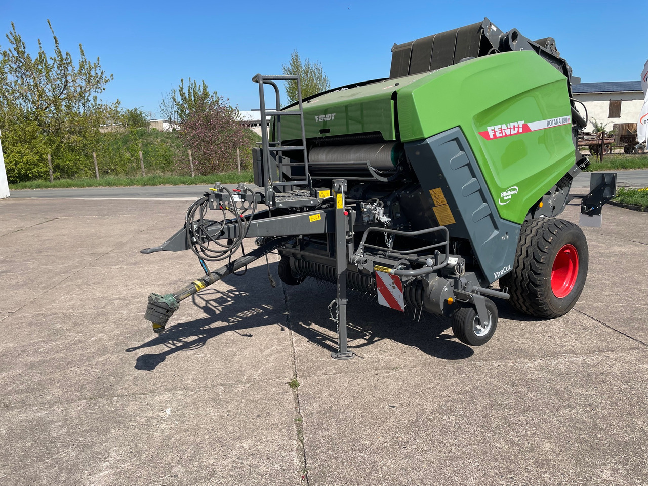 Fendt Rotana 180 V Xtra - 25 Messer - Kaarutusseadmed: pilt 1 Fendt Rotana 180 V Xtra - 25 Messer - Kaarutusseadmed: pilt 1